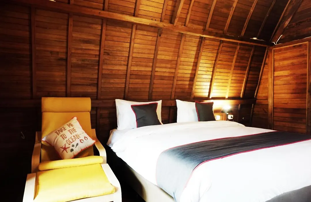 Nemuru Villa Ubud Anyer-1
