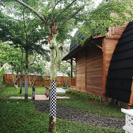 Nemuru Villa Ubud Anyer-3